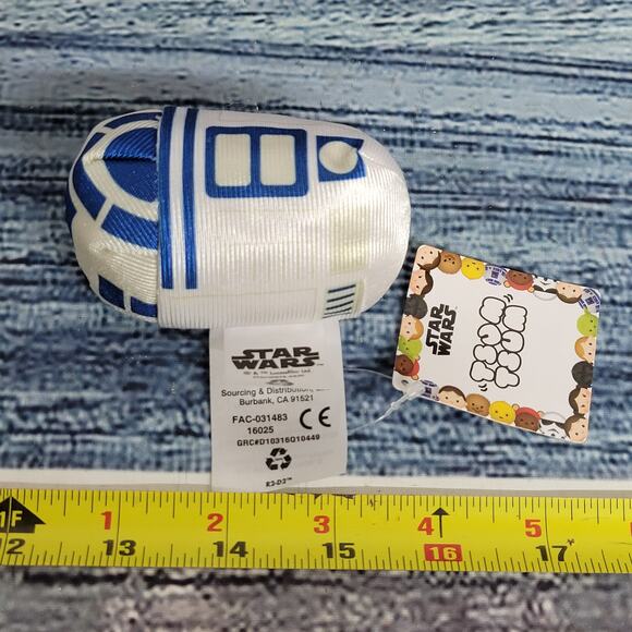 Walt Disney Star Wars TSUM TSUM R2-D2 DROID 3.5"Plush with tags - Picture 3 of 5